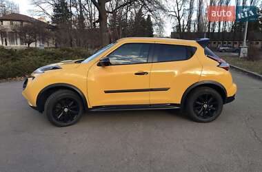 Внедорожник / Кроссовер Nissan Juke 2017 в 