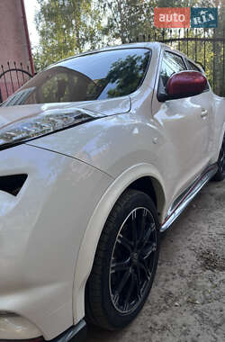 Внедорожник / Кроссовер Nissan Juke 2014 в 