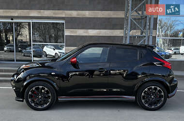 Внедорожник / Кроссовер Nissan Juke 2013 в 