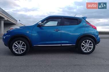 Позашляховик / Кросовер Nissan Juke 2010 в Тернополі