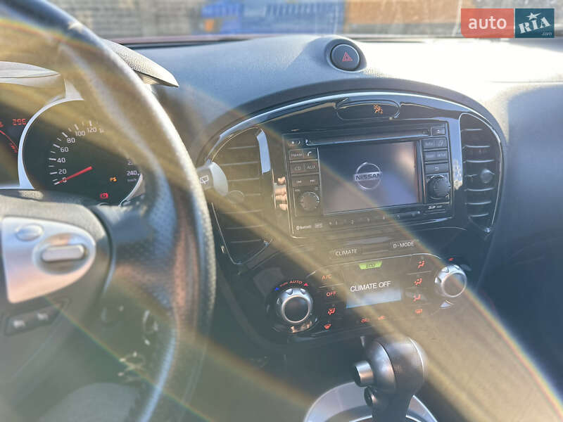 Позашляховик / Кросовер Nissan Juke 2011 в Чернівцях