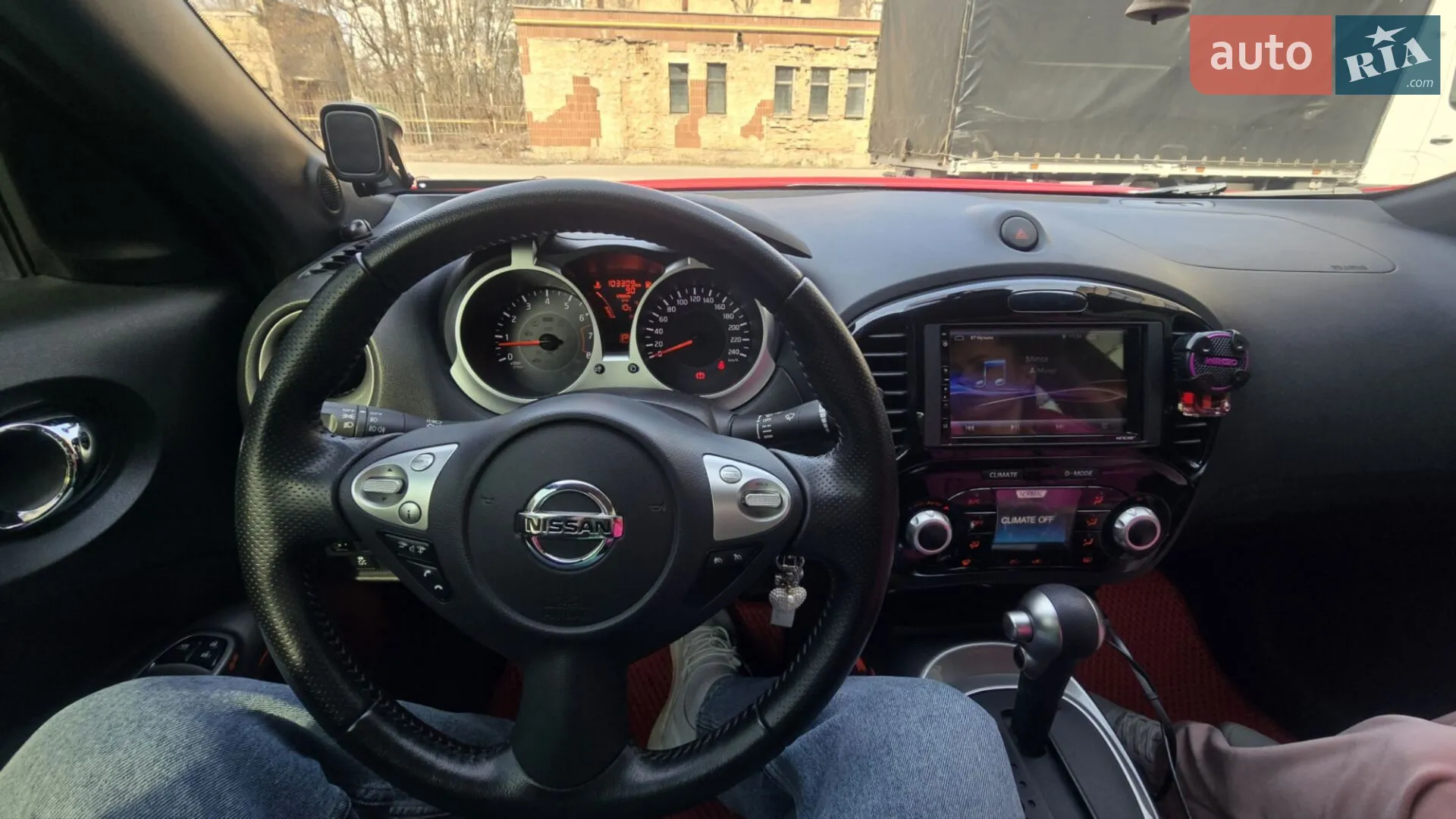 2017 Nissan Juke - мініатюра 15