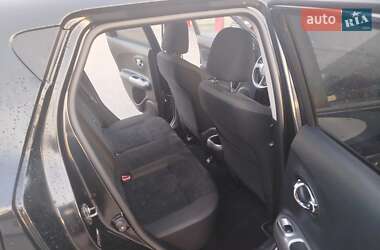 Внедорожник / Кроссовер Nissan Juke 2011 в 