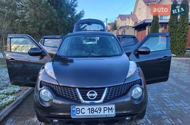 Внедорожник / Кроссовер Nissan Juke 2011 в 