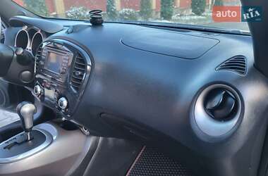 Внедорожник / Кроссовер Nissan Juke 2011 в 