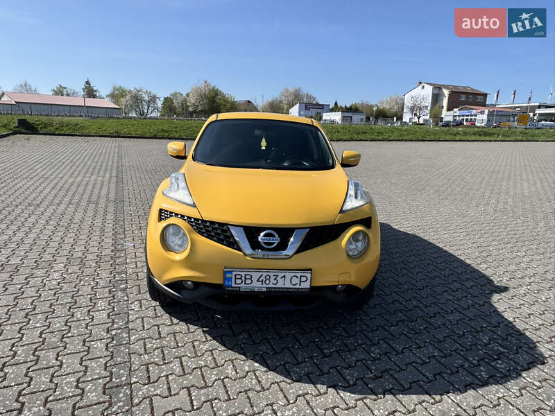 Позашляховик / Кросовер Nissan Juke 2015 в Львові