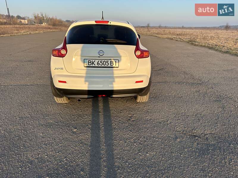 Позашляховик / Кросовер Nissan Juke 2013 в Рівному