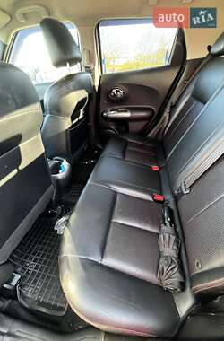 Внедорожник / Кроссовер Nissan Juke 2011 в 