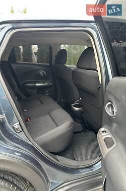 Внедорожник / Кроссовер Nissan Juke 2010 в 