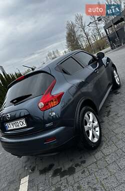 Внедорожник / Кроссовер Nissan Juke 2010 в 