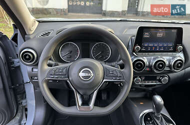 Позашляховик / Кросовер Nissan Juke 2022 в 