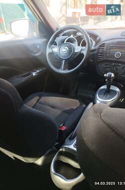 Позашляховик / Кросовер Nissan Juke 2017 в 
