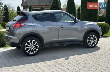 Позашляховик / Кросовер Nissan Juke 2013 в 