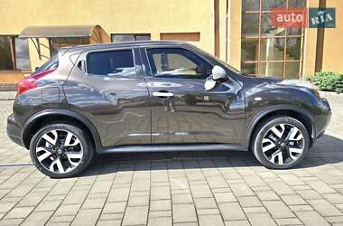 Внедорожник / Кроссовер Nissan Juke 2012 в 