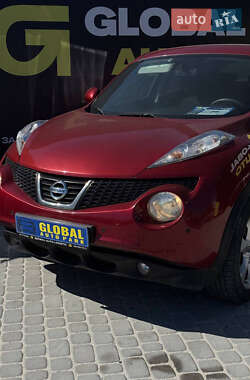 Внедорожник / Кроссовер Nissan Juke 2012 в 