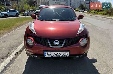 Позашляховик / Кросовер Nissan Juke 2014 в 