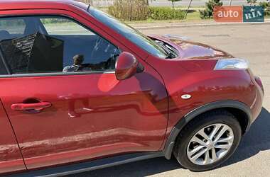 Позашляховик / Кросовер Nissan Juke 2014 в 