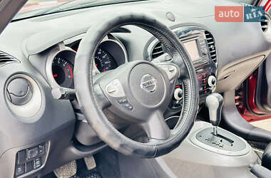 Позашляховик / Кросовер Nissan Juke 2012 в 