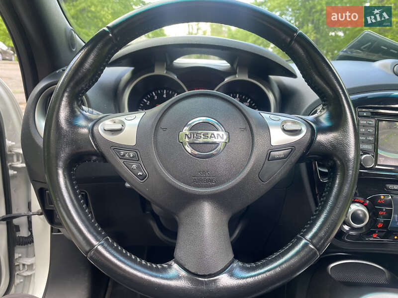 Внедорожник / Кроссовер Nissan Juke 2015 в Трускавце