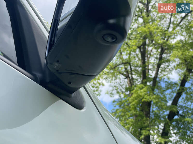 Внедорожник / Кроссовер Nissan Juke 2015 в Трускавце
