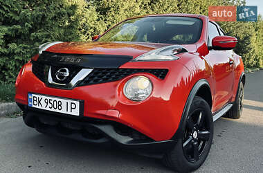 Позашляховик / Кросовер Nissan Juke 2017 в Рівному