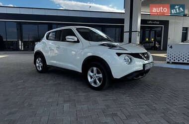 Внедорожник / Кроссовер Nissan Juke 2018 в 
