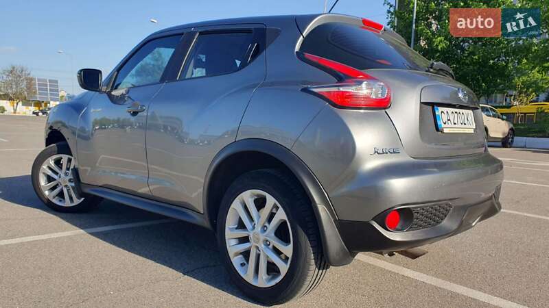 Позашляховик / Кросовер Nissan Juke 2016 в 