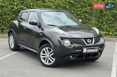Внедорожник / Кроссовер Nissan Juke 2012 в 