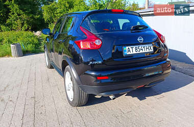 Внедорожник / Кроссовер Nissan Juke 2011 в 