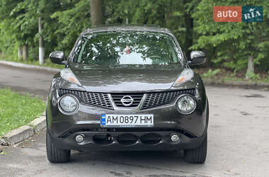 Внедорожник / Кроссовер Nissan Juke 2012 в 