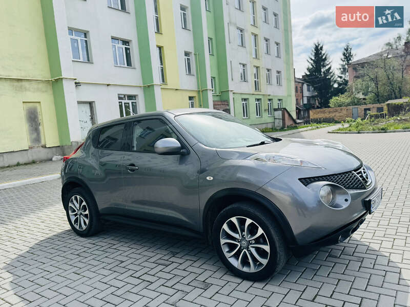 Внедорожник / Кроссовер Nissan Juke 2013 в Киеве