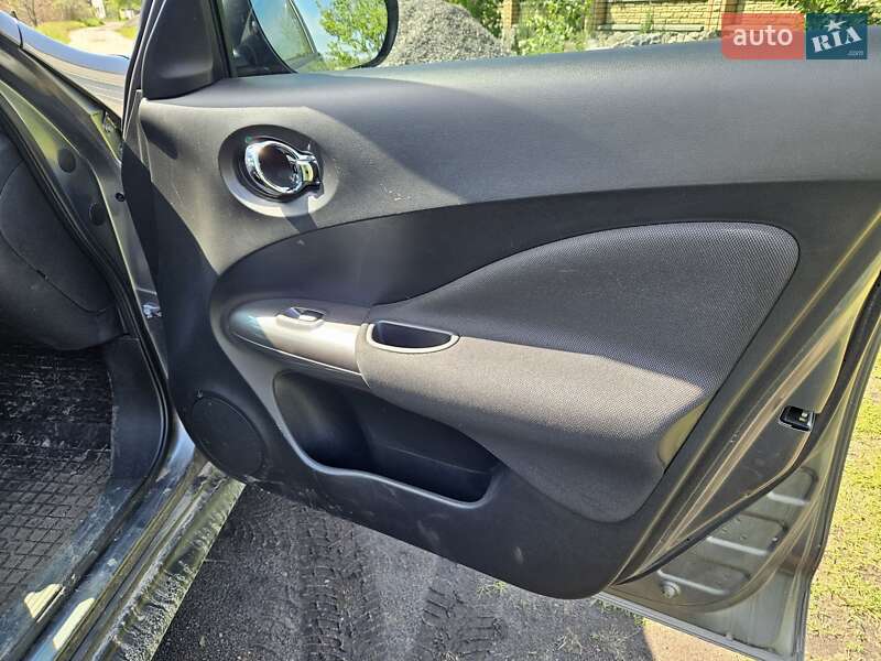 Внедорожник / Кроссовер Nissan Juke 2012 в Кременчуге