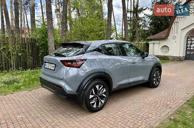Позашляховик / Кросовер Nissan Juke 2022 в 