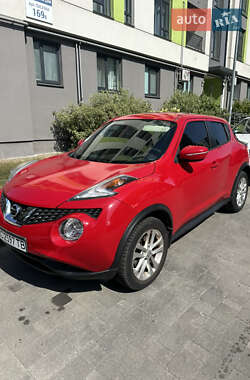 Позашляховик / Кросовер Nissan Juke 2015 в Львові