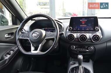 Позашляховик / Кросовер Nissan Juke 2021 в 