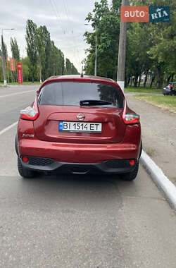 Внедорожник / Кроссовер Nissan Juke 2017 в 