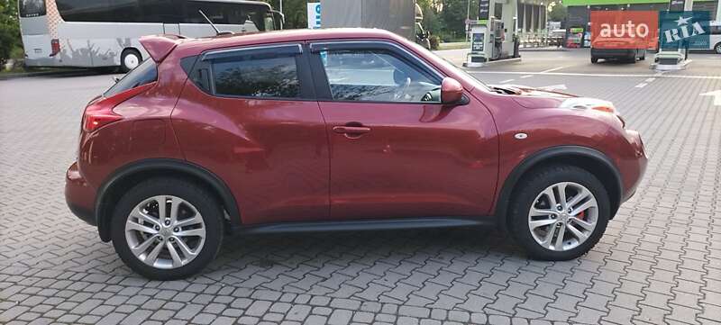 Позашляховик / Кросовер Nissan Juke 2013 в Івано-Франківську