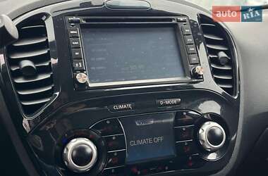 Позашляховик / Кросовер Nissan Juke 2012 в 