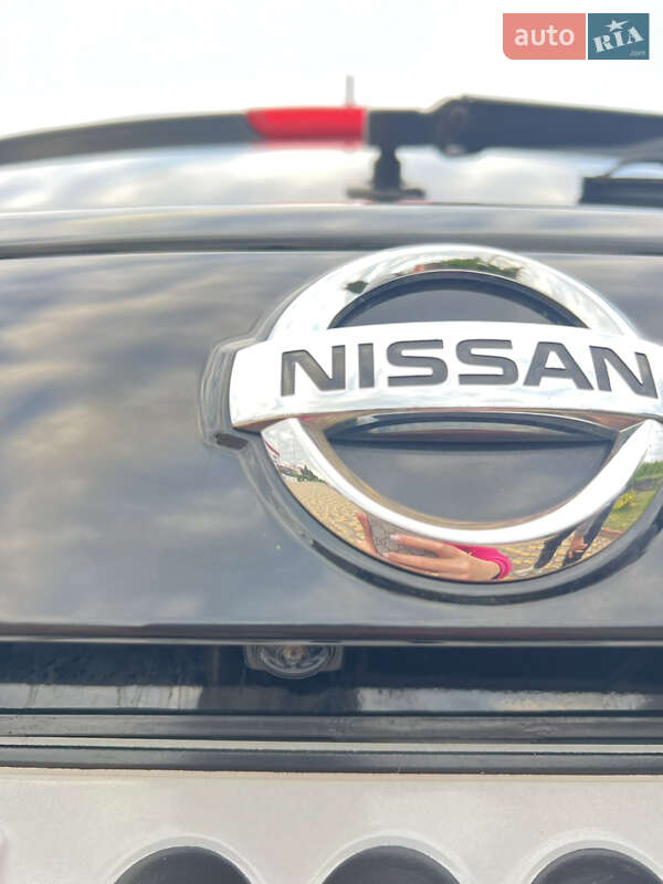 Внедорожник / Кроссовер Nissan Juke 2016 в Южноукраинске