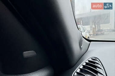Внедорожник / Кроссовер Nissan Juke 2014 в 