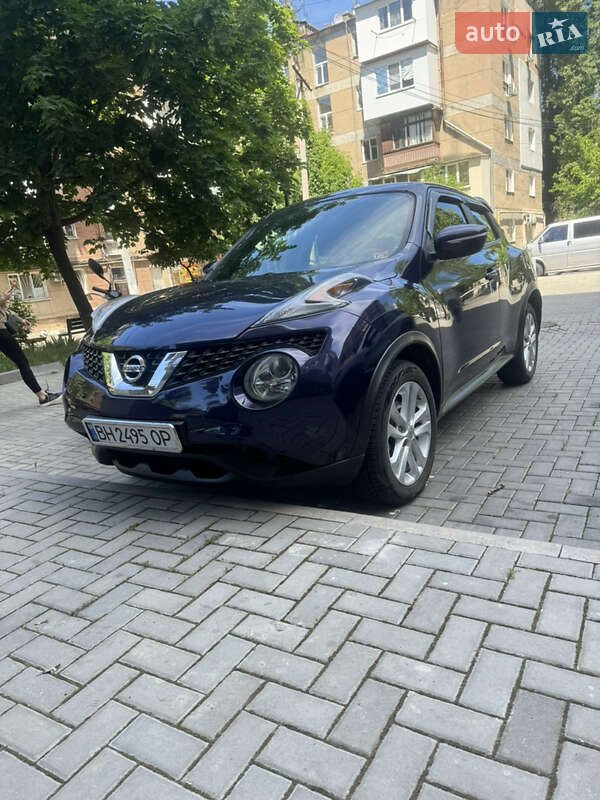 Внедорожник / Кроссовер Nissan Juke 2014 в 