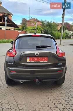 Внедорожник / Кроссовер Nissan Juke 2012 в 