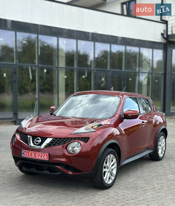 Позашляховик / Кросовер Nissan Juke 2015 в 
