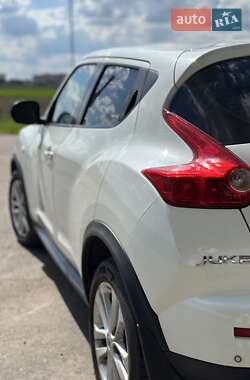 Внедорожник / Кроссовер Nissan Juke 2013 в 