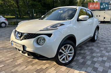 Внедорожник / Кроссовер Nissan Juke 2016 в 