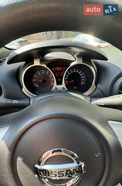 Внедорожник / Кроссовер Nissan Juke 2014 в 