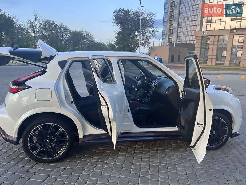Внедорожник / Кроссовер Nissan Juke 2015 в Одессе