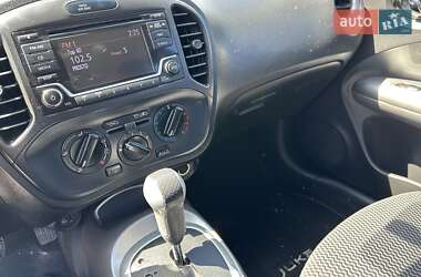 Внедорожник / Кроссовер Nissan Juke 2016 в 