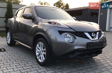 Позашляховик / Кросовер Nissan Juke 2015 в 