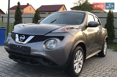 Позашляховик / Кросовер Nissan Juke 2015 в 